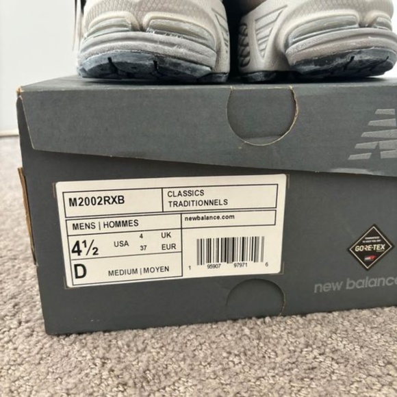 New Balance 2002R Model M2002RXB Gore-tex Marblehead Moon Shadow - Picture 4 of 5